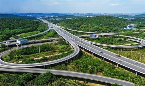 阜康钢筋套筒应用于高速公路